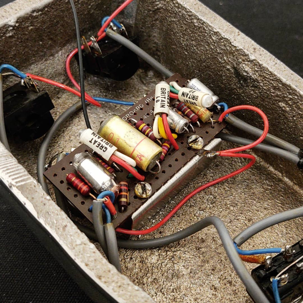 REMEDIOS SUPA FUZZ PROTOTYPE – Blackstrap Electrik Co. REMEDIOS SUPA FUZZ PROTOTYPE – Blackstrap Electrik Co.