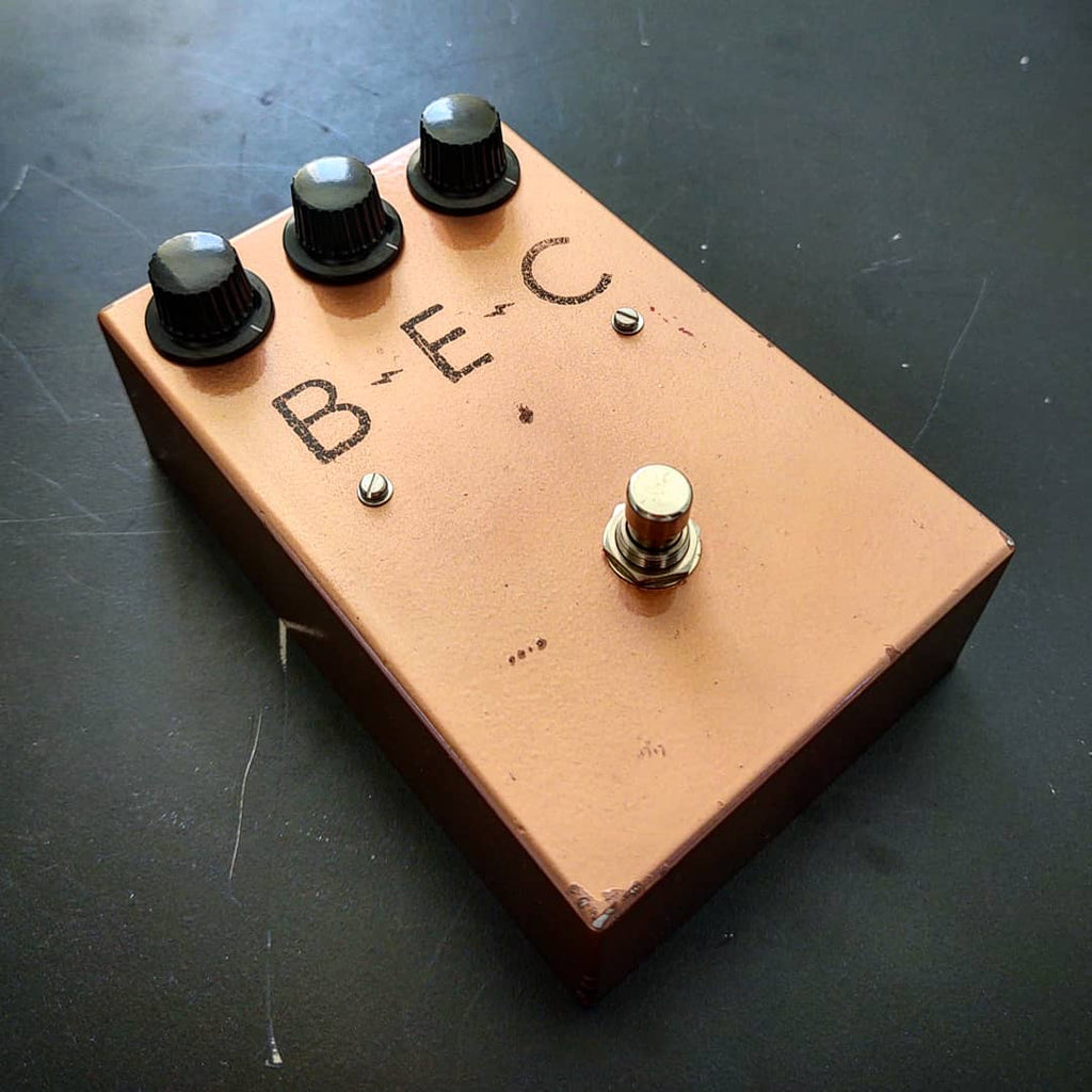 buzzaround fuzz pedal BARTLEBY BUZZAROUND – Blackstrap Electrik Co