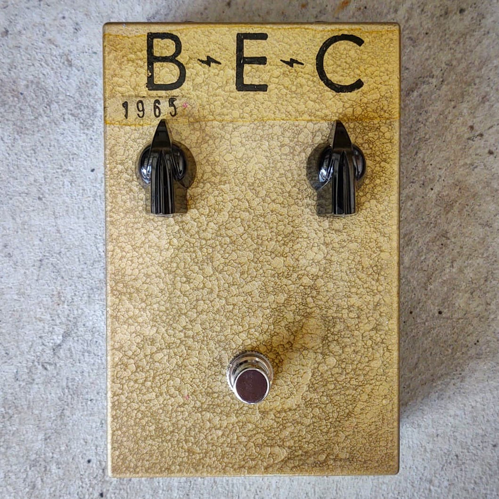 FOGBOW MKI TONE BENDER – Blackstrap Electrik Co.